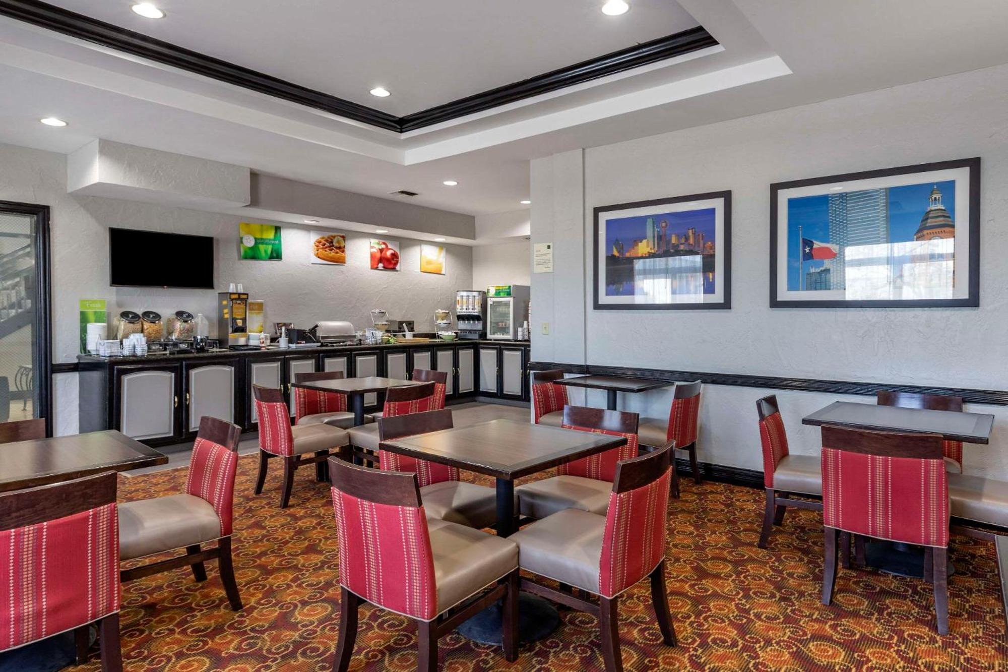 Quality Inn & Suites I-35 E-Walnut Hill Dallas Luaran gambar